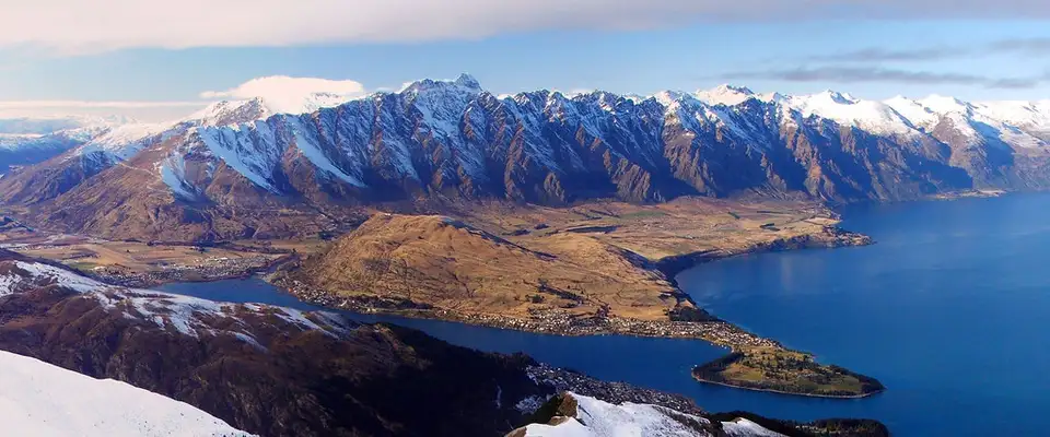 The Remarkables range seen across Lake Wakatipu from the summit of Ben Lomond