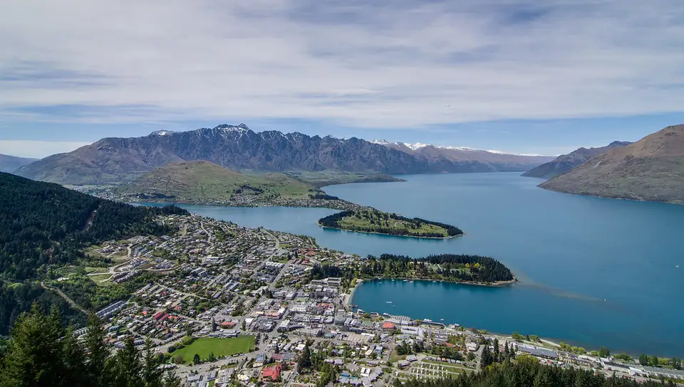 Queenstown, the Frankton Arm and Lake Wakatipu seen from the hillside above the town