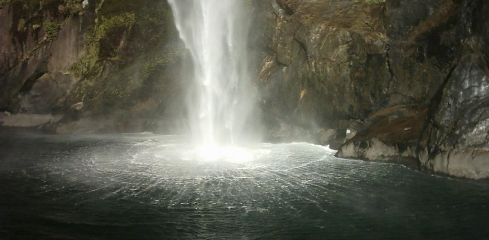 Waterfall Circle In Milford Sound2