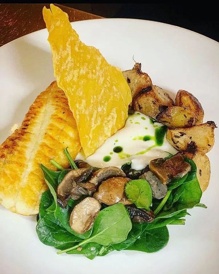 Fishbone Bar & Grill