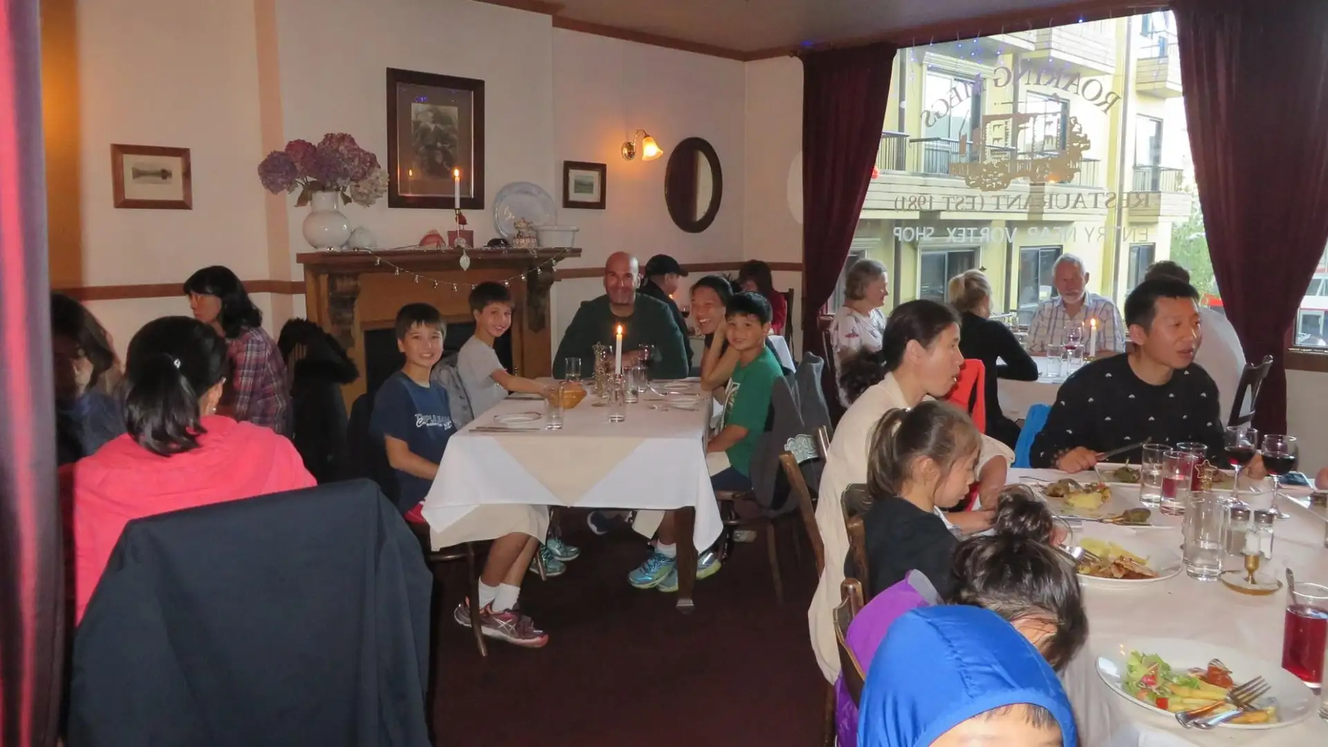 Roaring Megs Restaurant