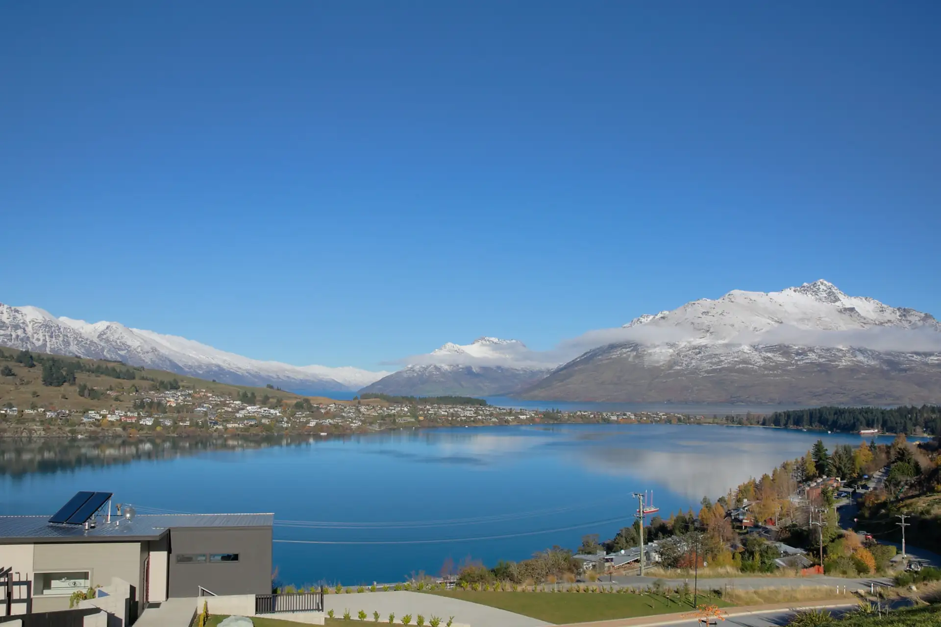 Luxury Lake Lookout