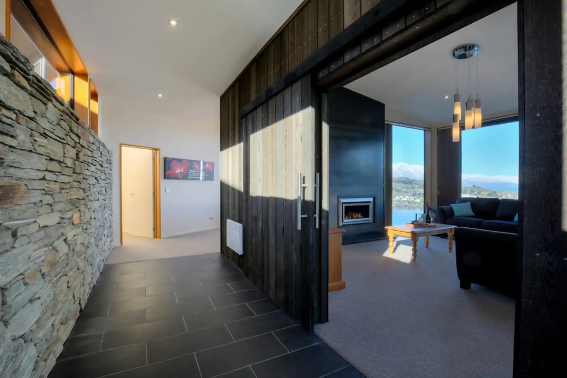 Luxury Lake Lookout