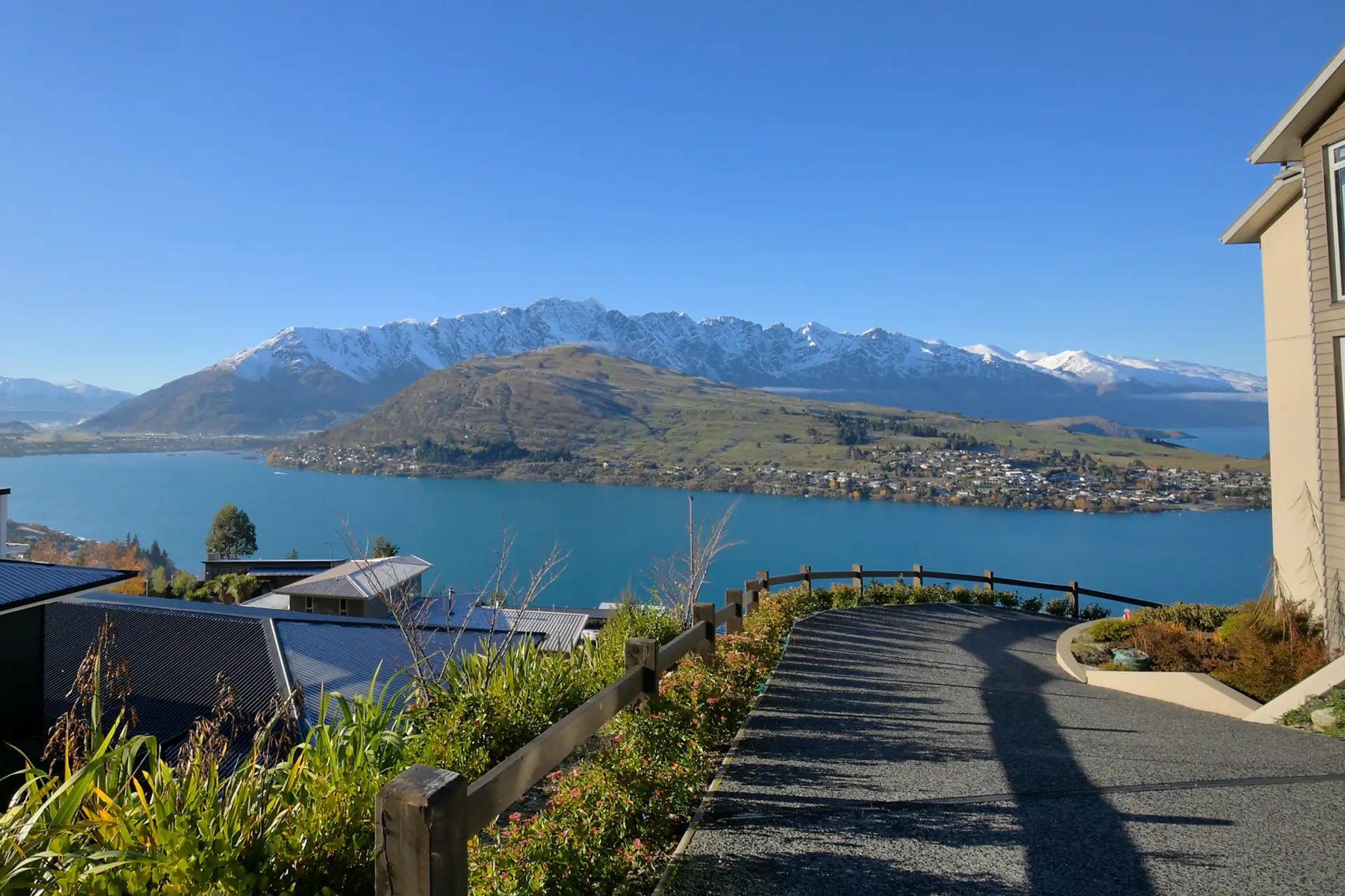 Lancewood Lane, Spa & Views