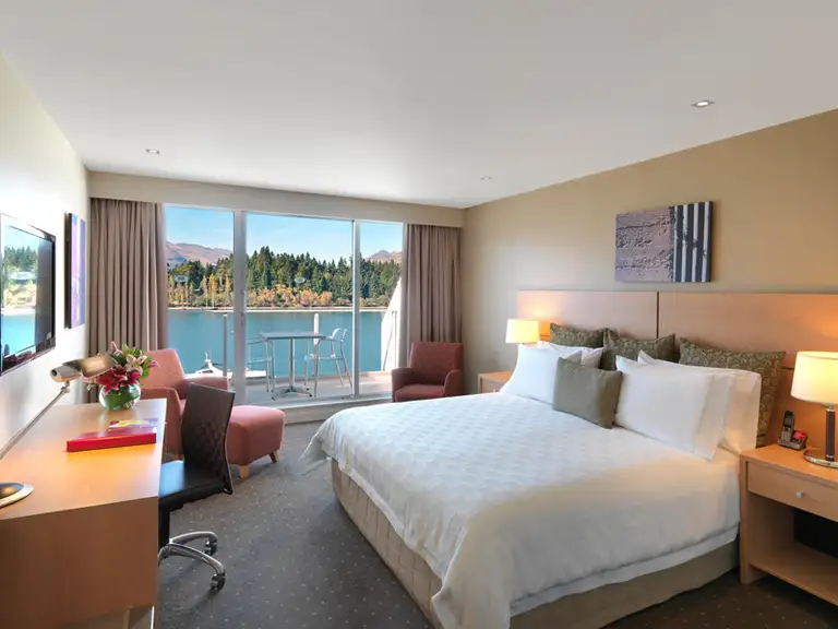 Lakeview Room