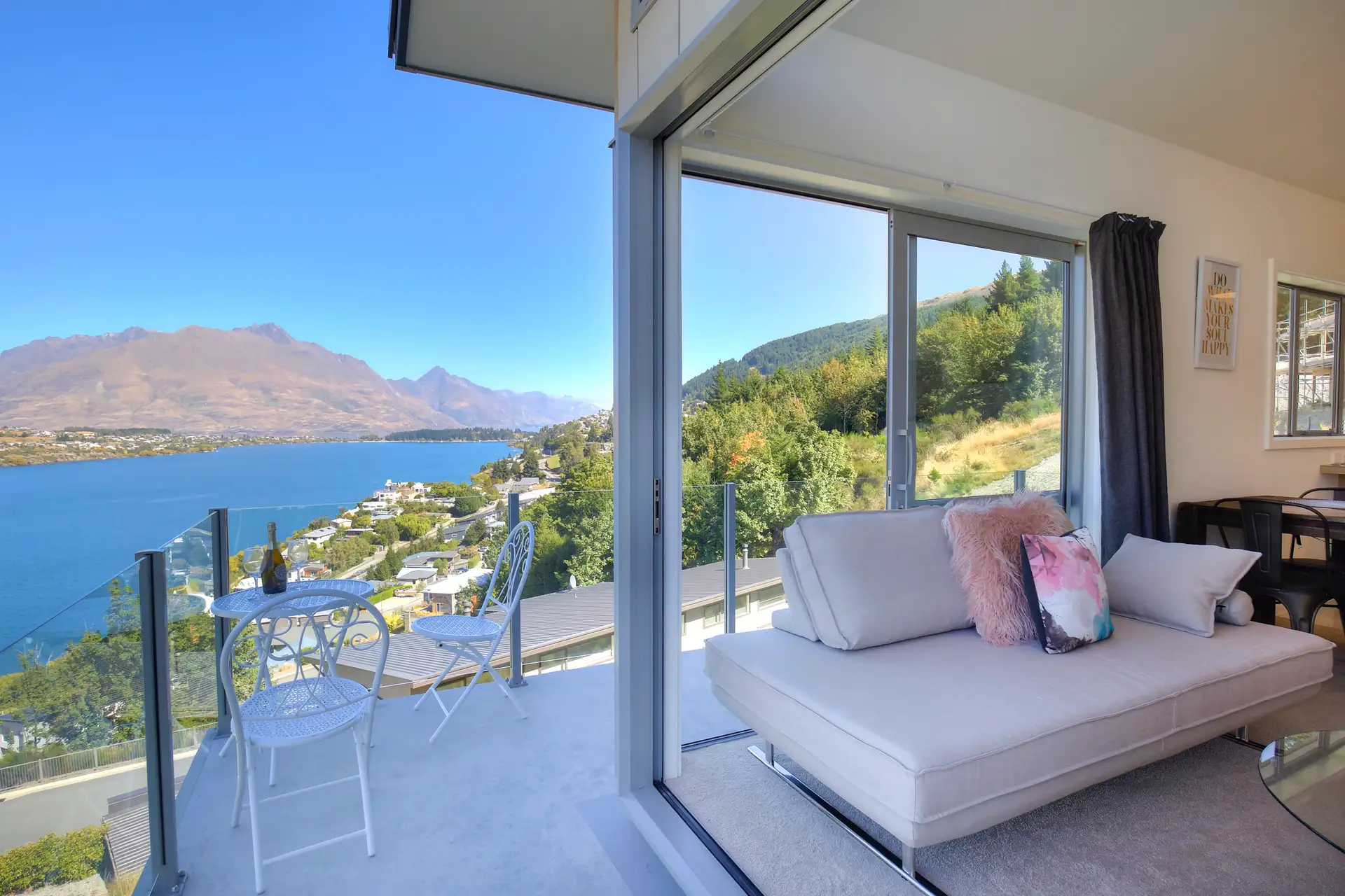 Bluewater Apartment