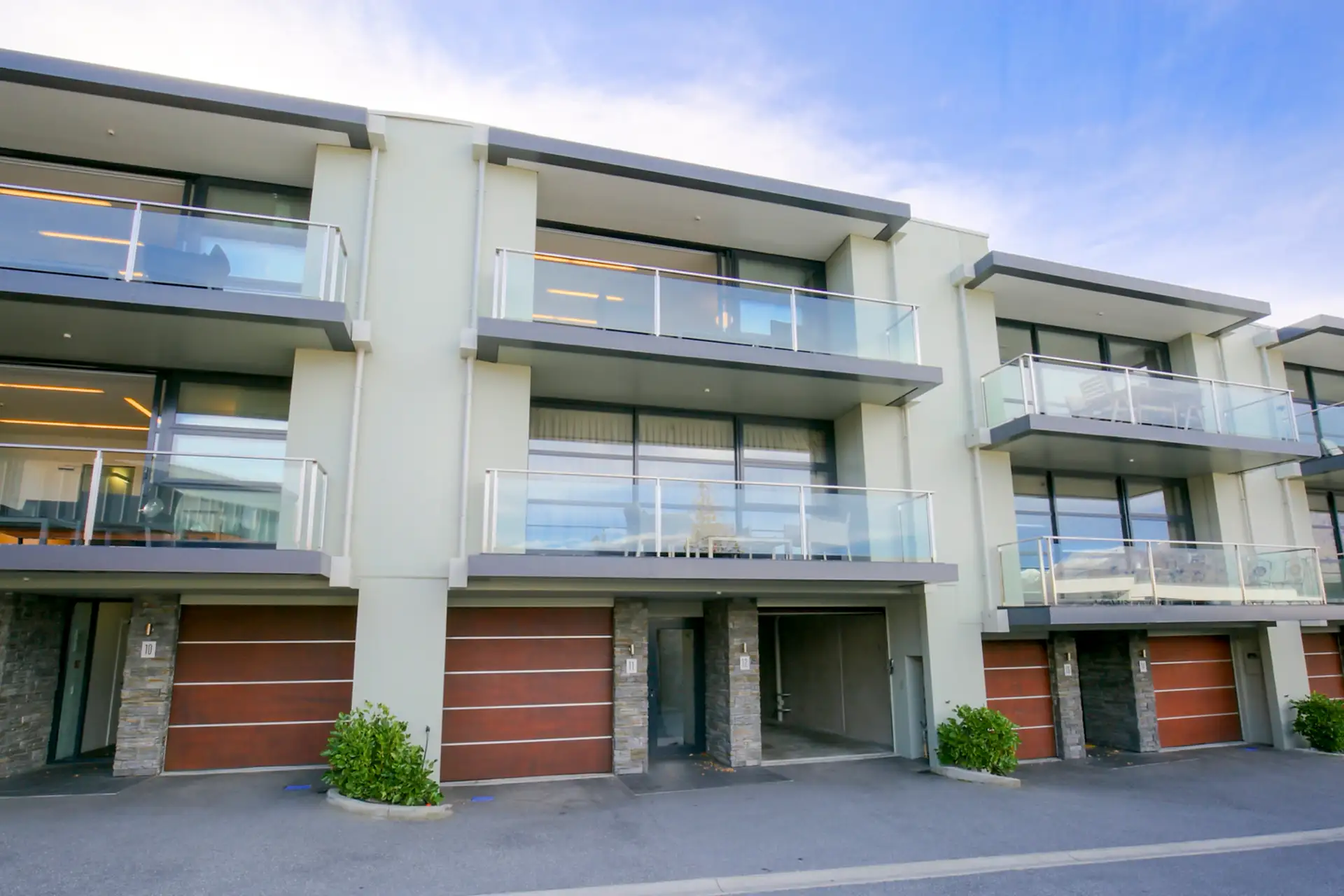 Terrace Apartment 12