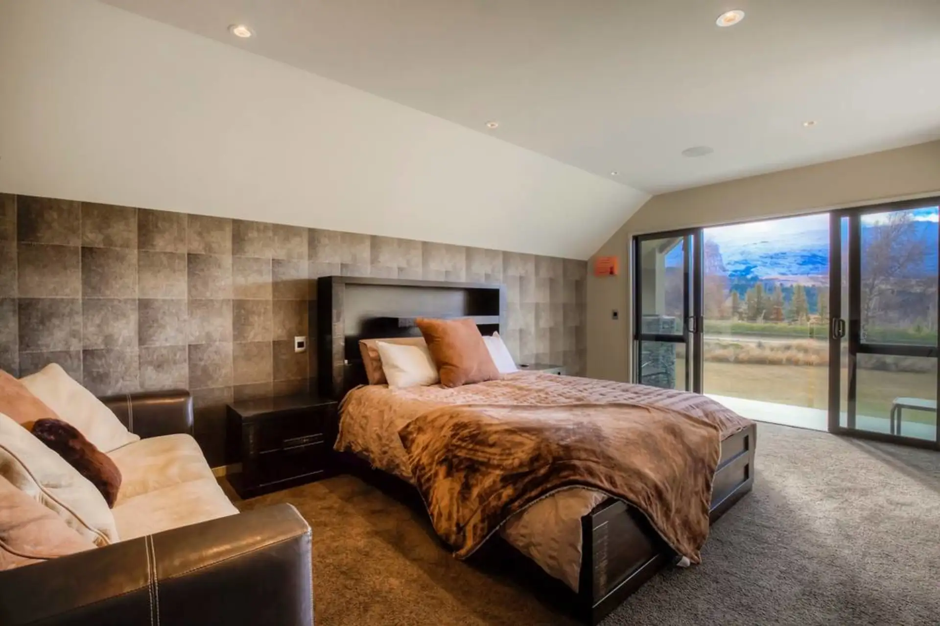 Tuckers Beach Retreat