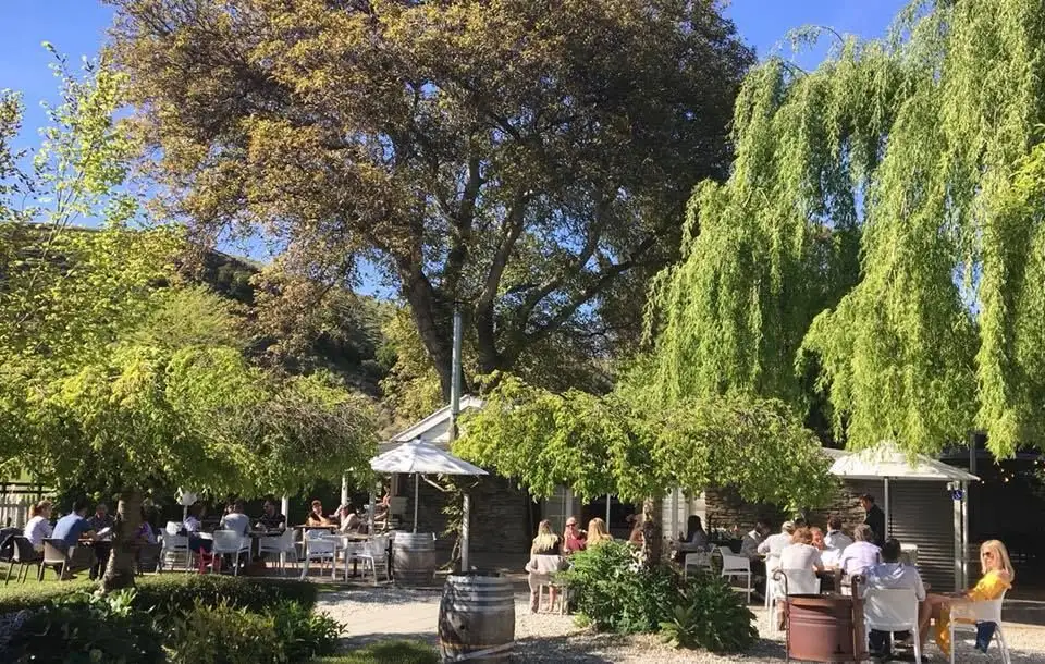 Akarua Wines & Kitchen by Artisan