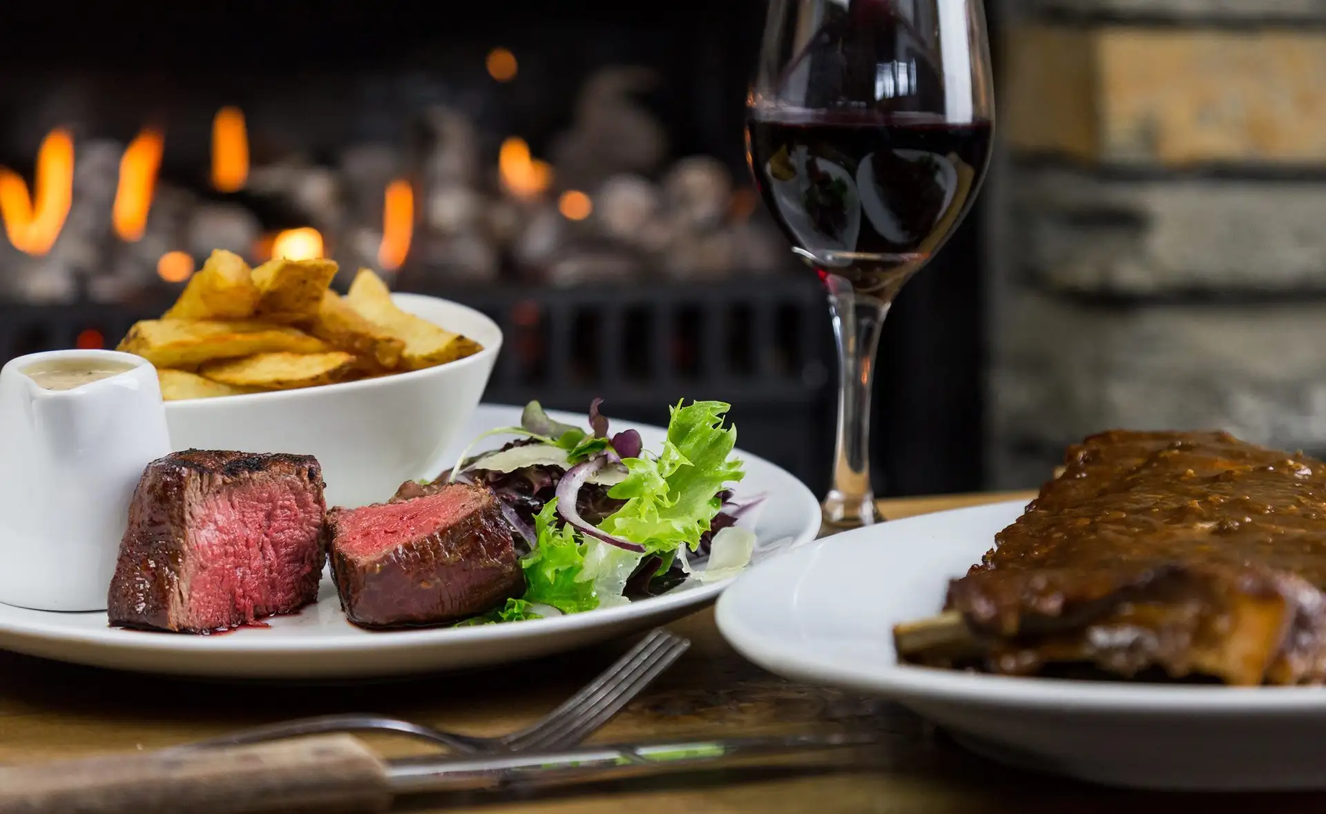 Brazz Steakhouse & Bar