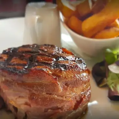 Brazz Steakhouse & Bar