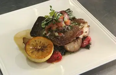 Mackenzies Restaurant & Bar