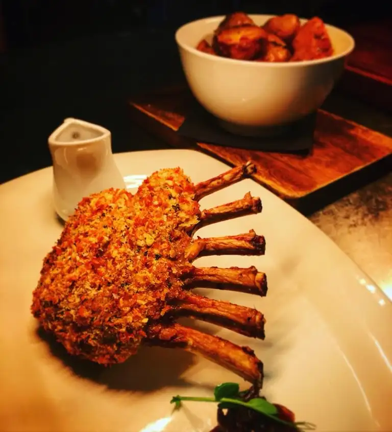Captains Restaurant