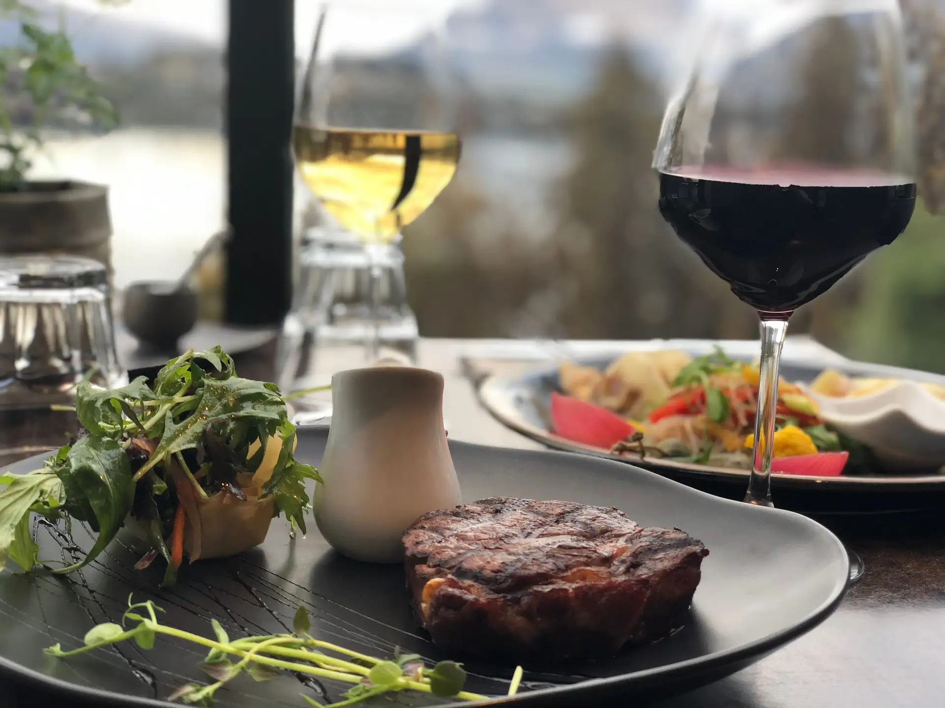 Shores Restaurant