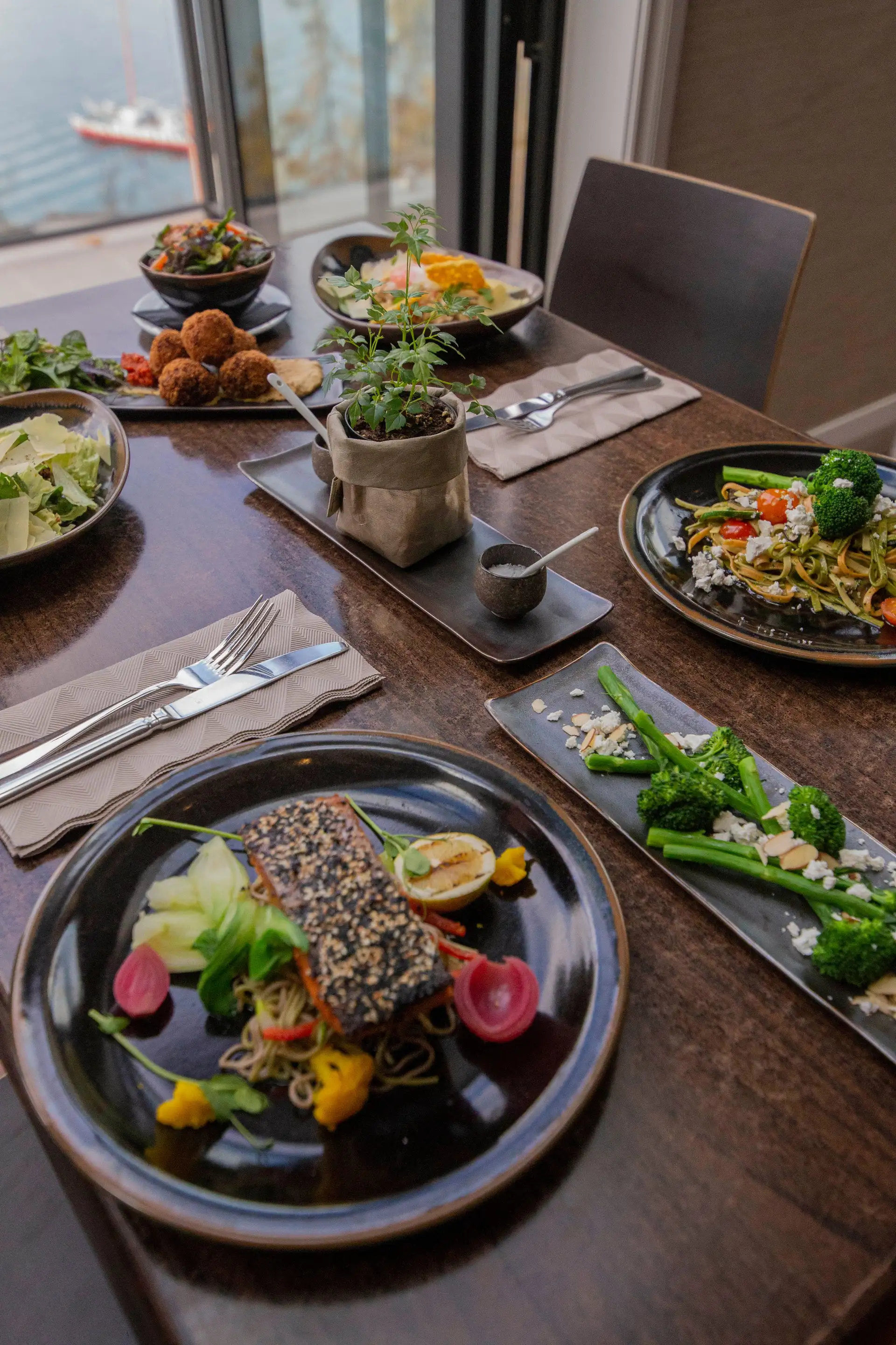 Shores Restaurant