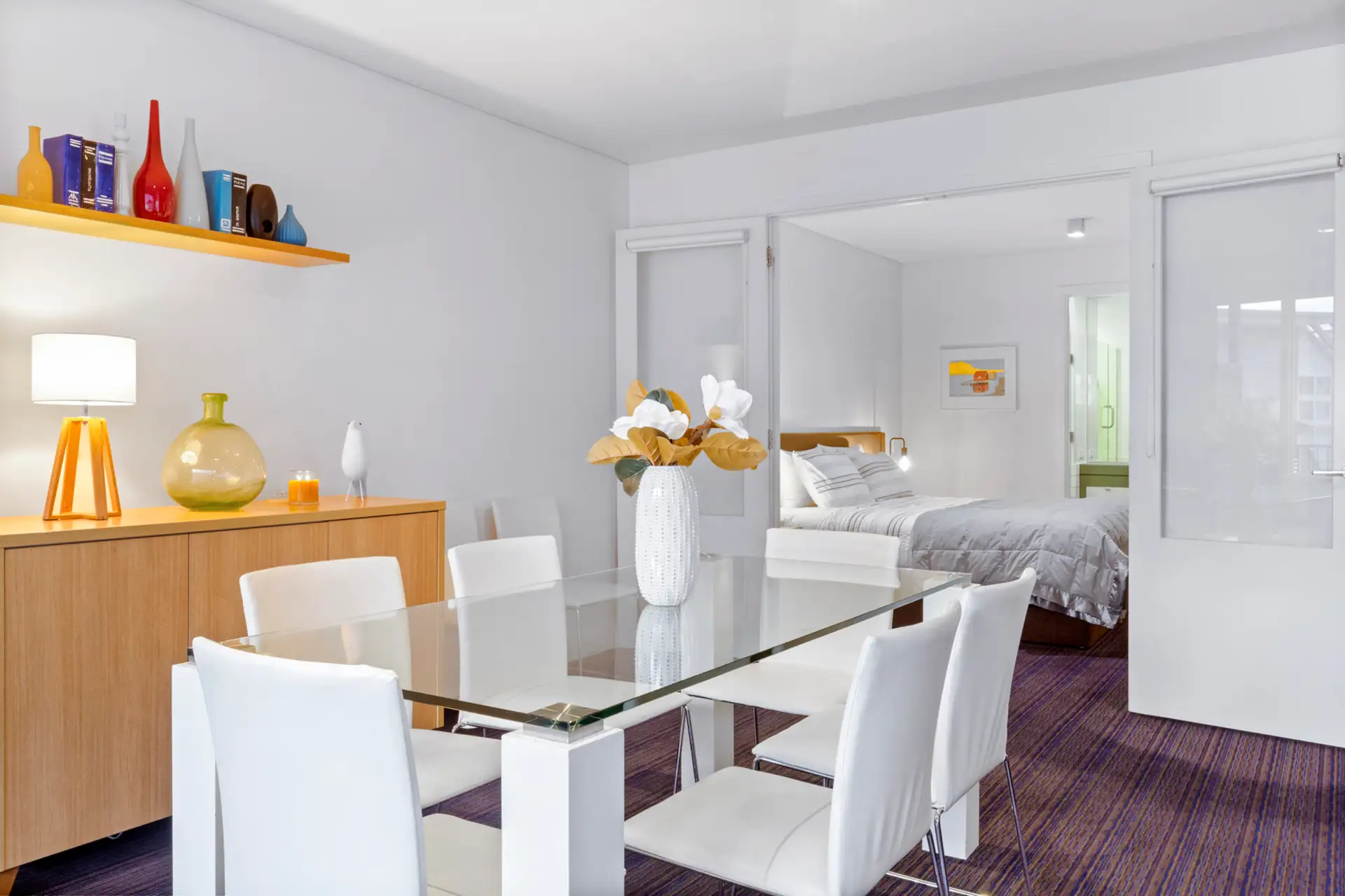 Lakefront Marina Apartment