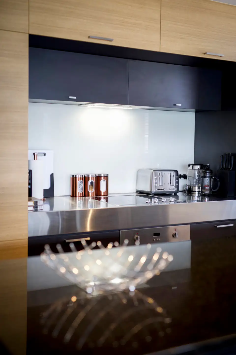 Lakefront Marina Apartment