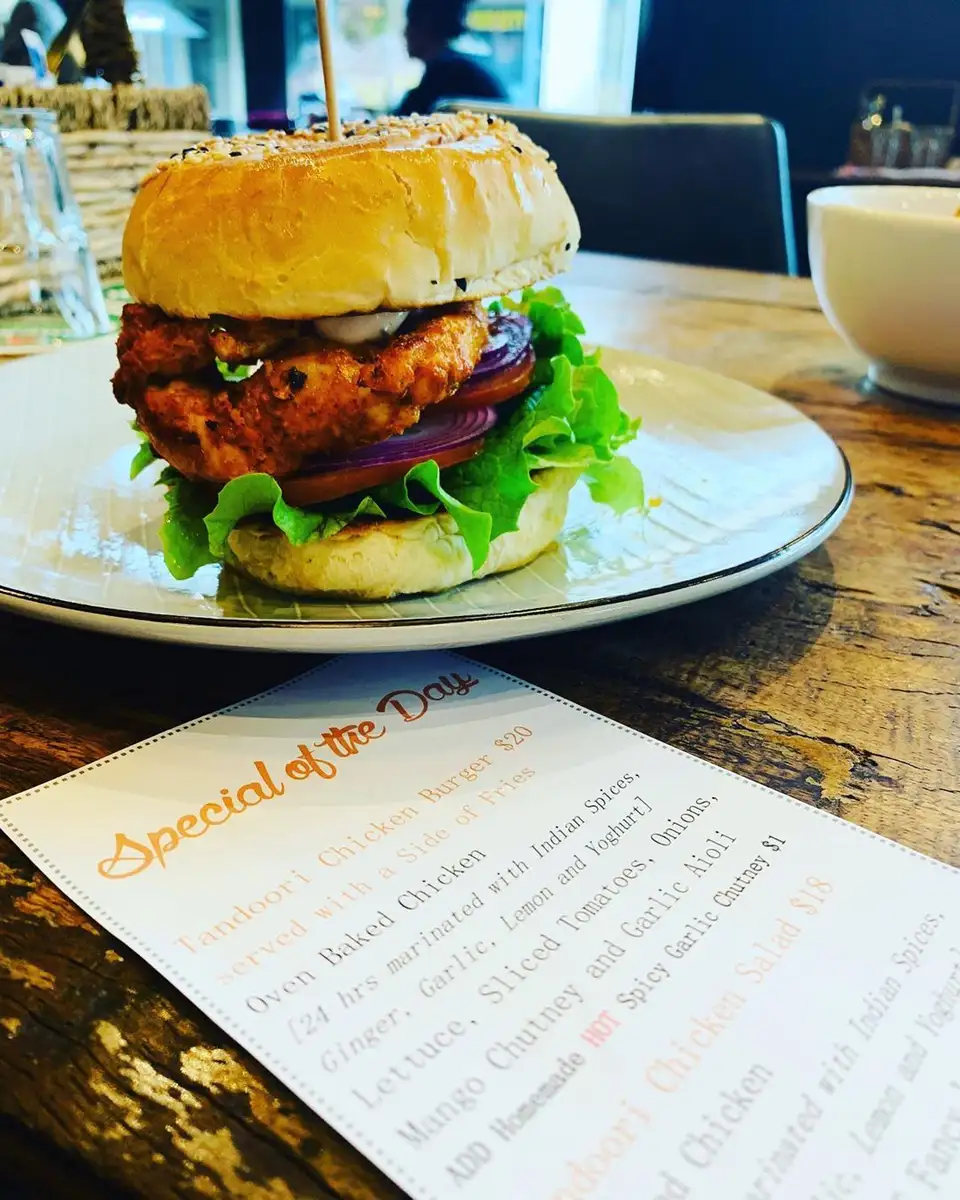 Evoque Cafe and Bar