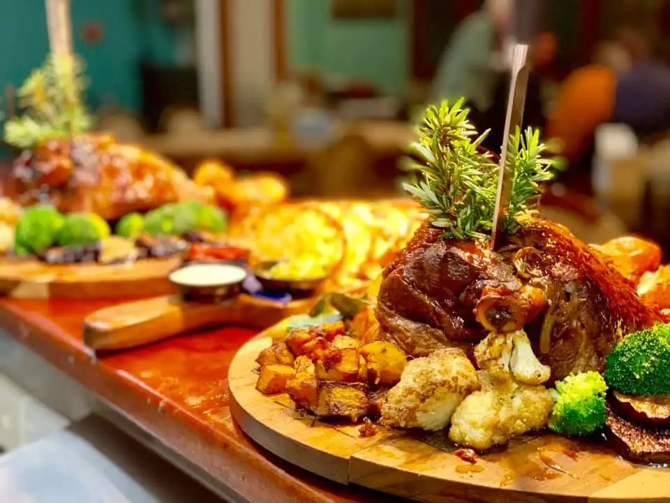 Redwoods Premium Casual Dining