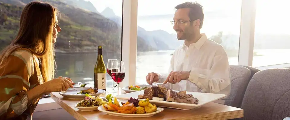 Spirit of Queenstown Dinner Cruise