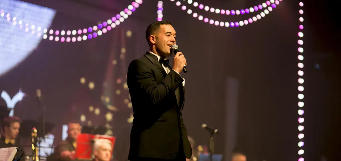 International Athletics medal winner and presenter Jordan Vandermade hosts the SKYCITY ball