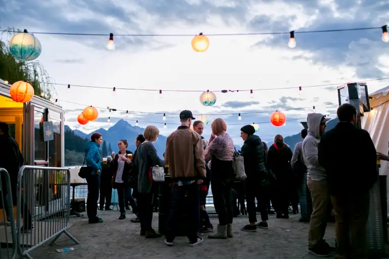 Queenstown noodle market