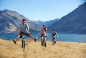 Cycling in Queenstown