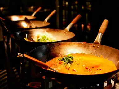 Bazaar Asian food station