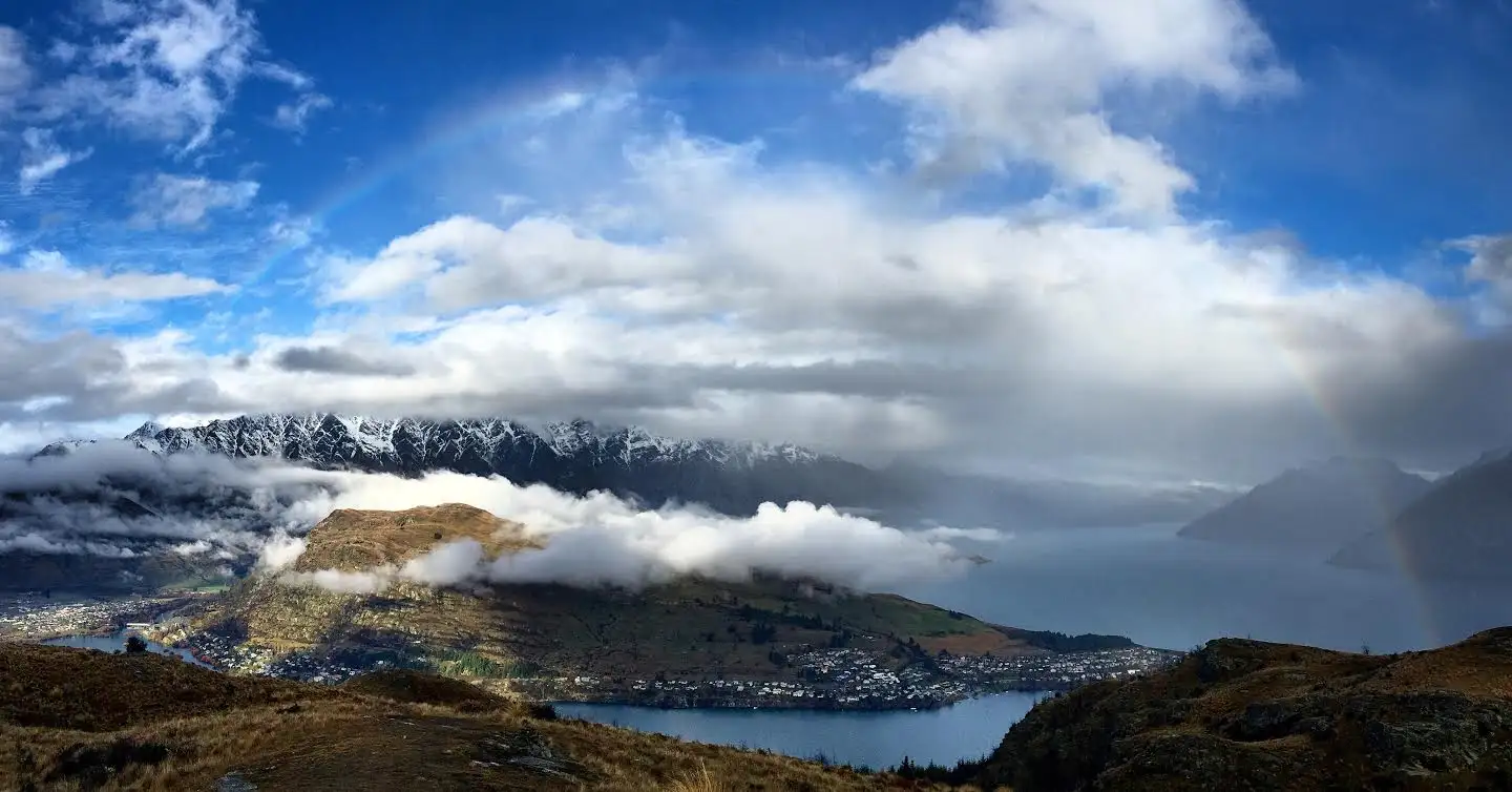 Queenstown Hill credit James Allan Photography3