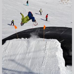 Learn New Snowboarding + Skiing Tricks with AirBag at Remarks