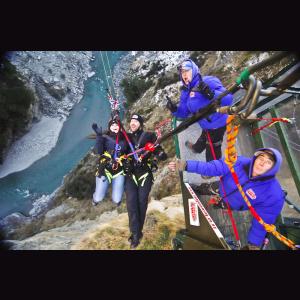 Shotover Canyon Swing brings American couple back for more