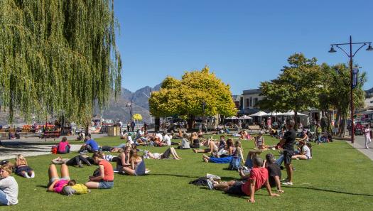 Earnslaw Park