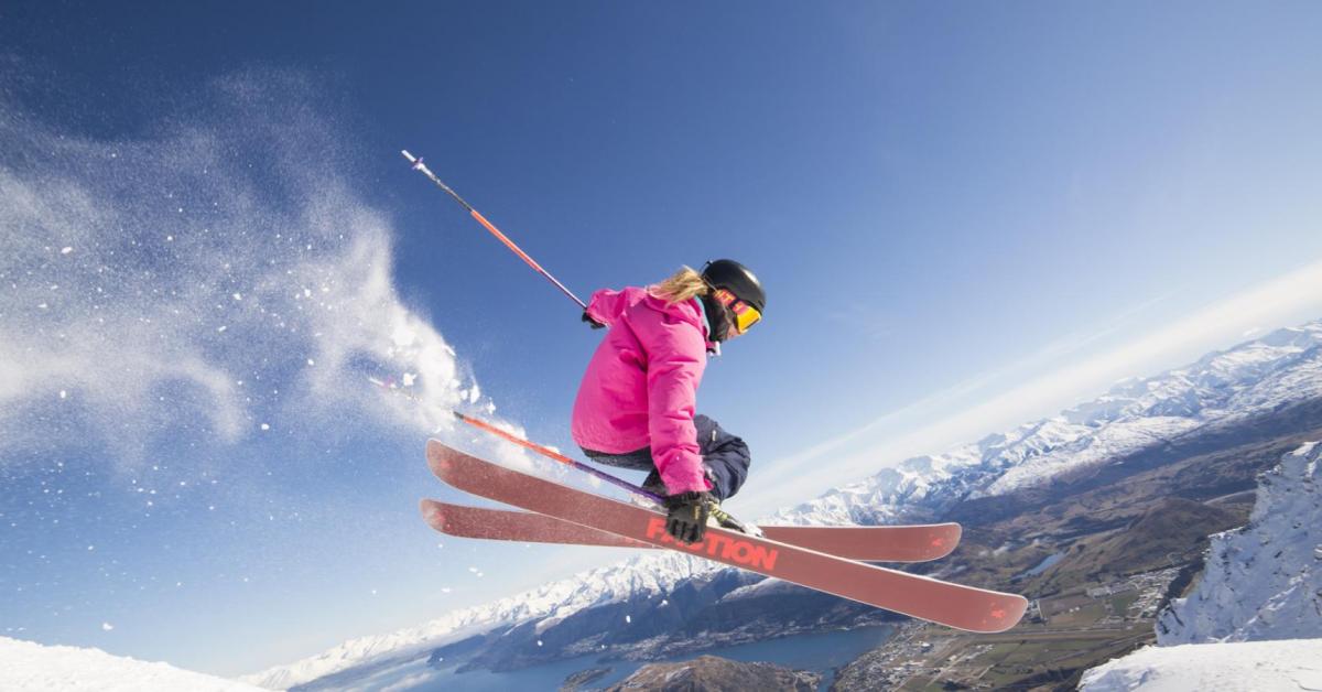 The Ski & Snowboard Instructor Training Company » Experience Queenstown