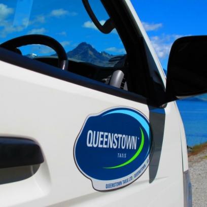 queenstown blue bubble taxis sightseeing tours 53066