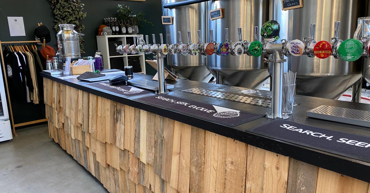 Searchlight Brewery » Experience Queenstown